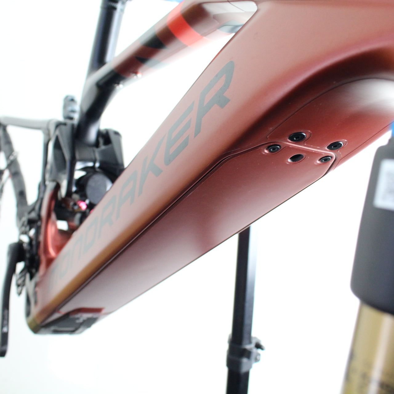 Mondraker Crafty Carbon Front/Aluminium Rear E-Bike 2026 | Frame Protection Kit