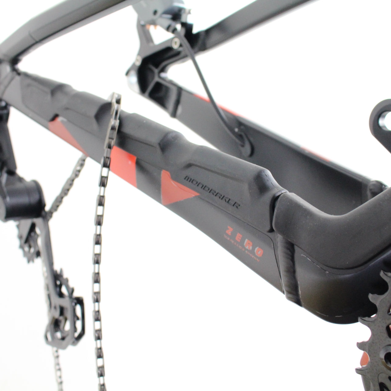 Mondraker Crafty Carbon Front/Aluminium Rear E-Bike 2026 | Frame Protection Kit