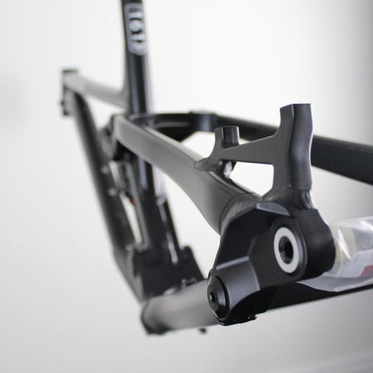 Privateer 161 | Frame Protection Kit